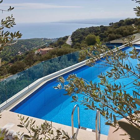 Villa Omikron Rodhiá Exteriér fotografie